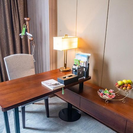 Peace International Hotel Shangrao Εξωτερικό φωτογραφία